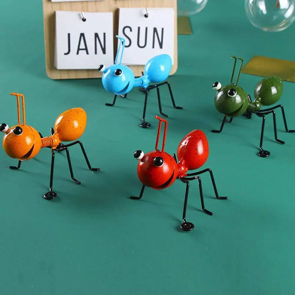 Cute Ant Statue Garden Decor Figure Stand